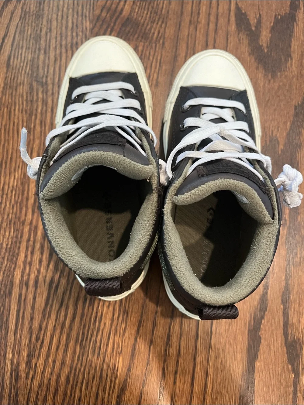 Converse Kids dark brown mid-Top Sneakers with White Accents